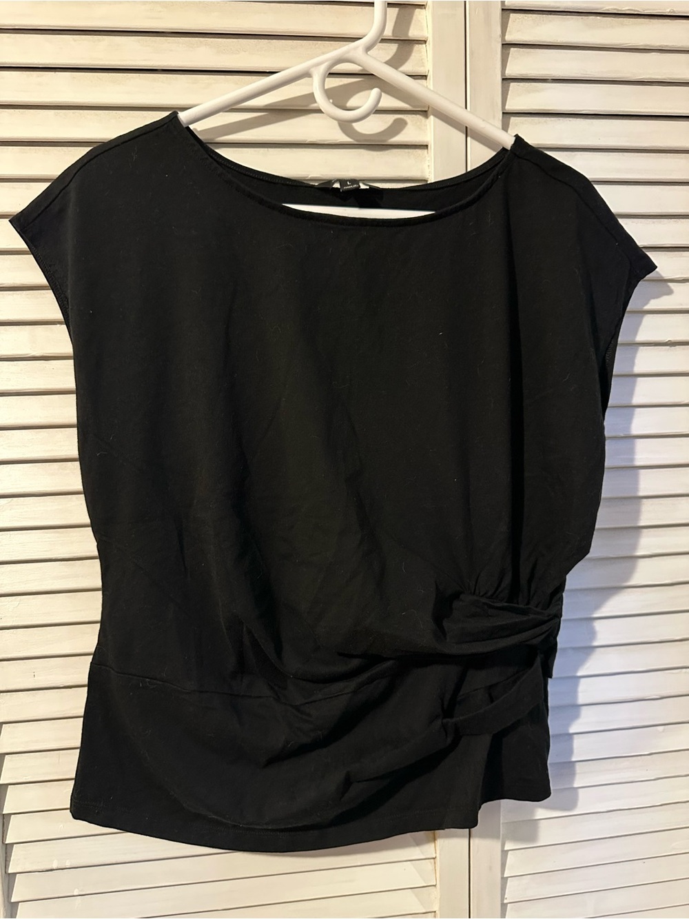 Banana Republic Black Twist-Waist Cap Sleeve Blouse